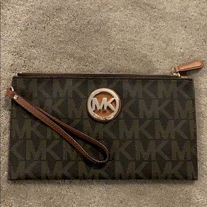 Michael Kors Wristlet